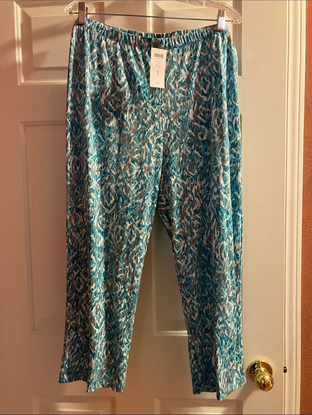 Woman’s Chico,s Blue Pull-On Pants